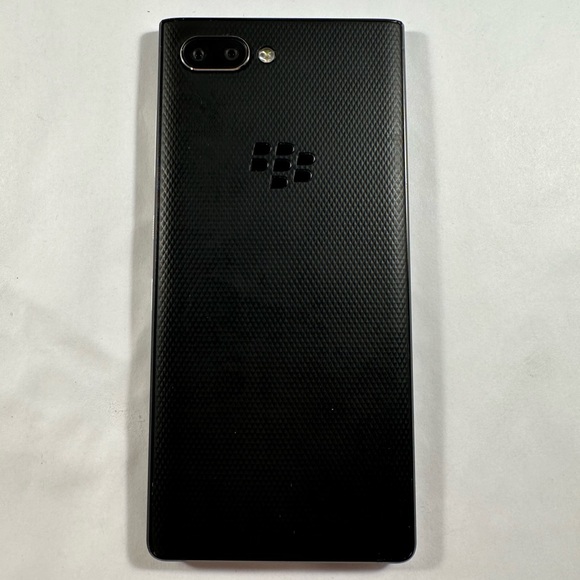 BlackBerry Key2 - Picture 2 of 6